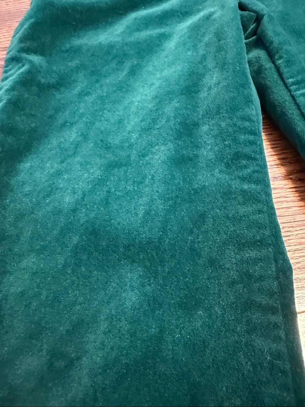 Size 7 boys green velvet dress pants from Gymboree.